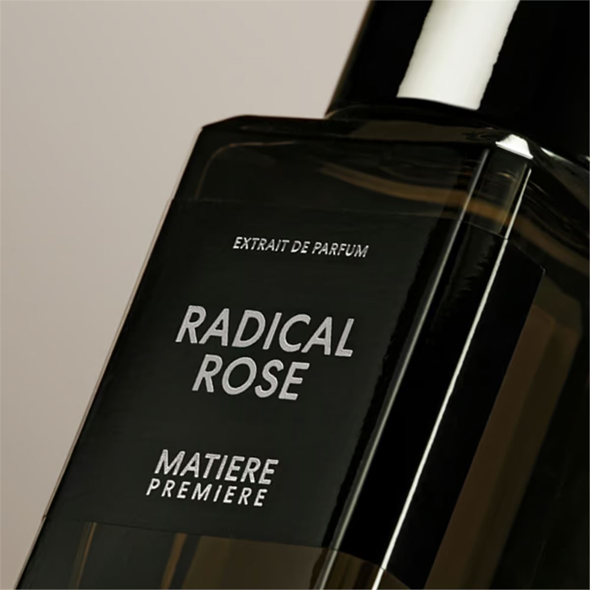 Radical rose extrait de parfum-MATIERE PREMIERE-Verso