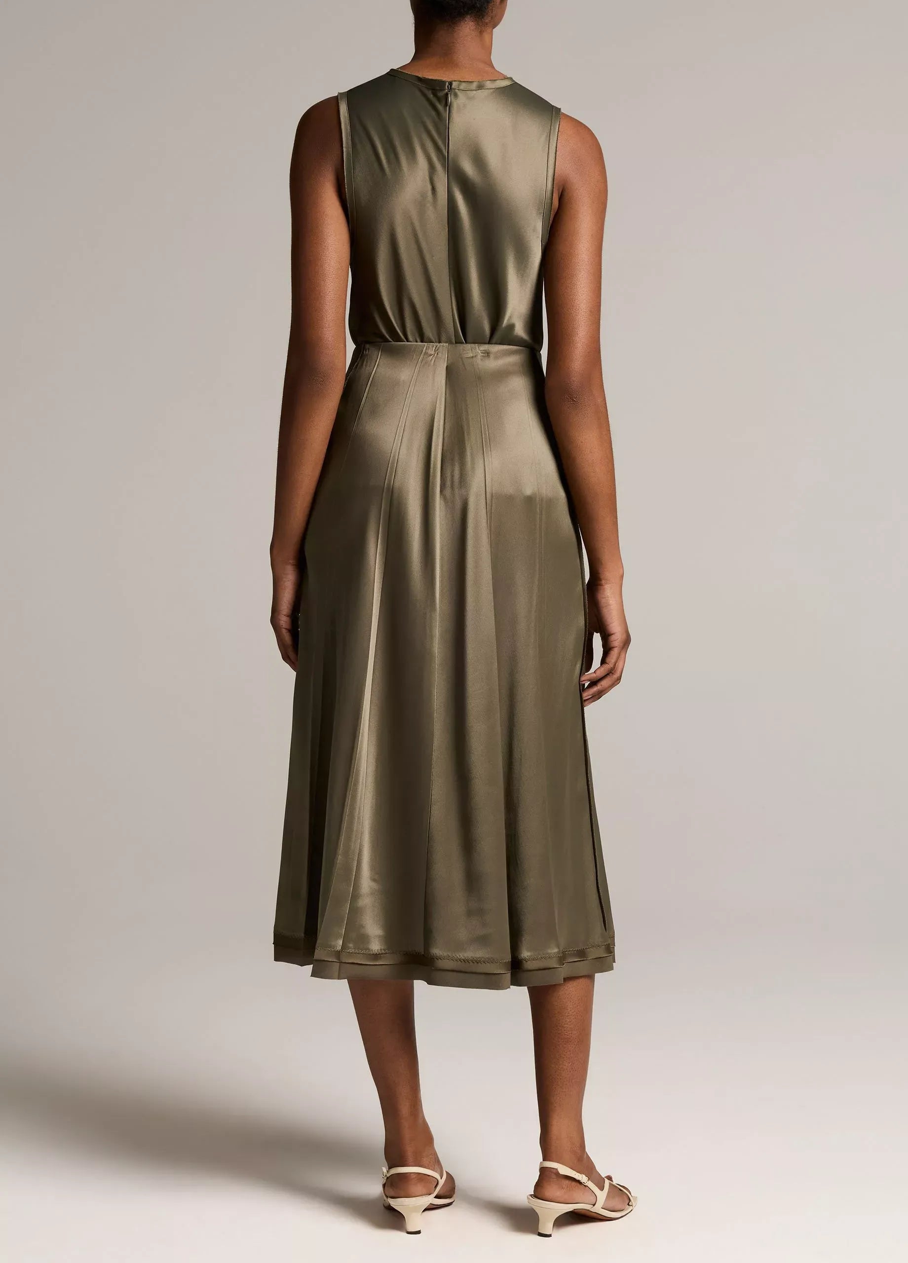 Raw-edge satin skirt-VINCE-Verso