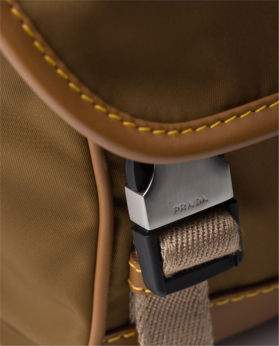 RE-NYLON AND LEATHER SHOULDER BAG - PRADA - Verso