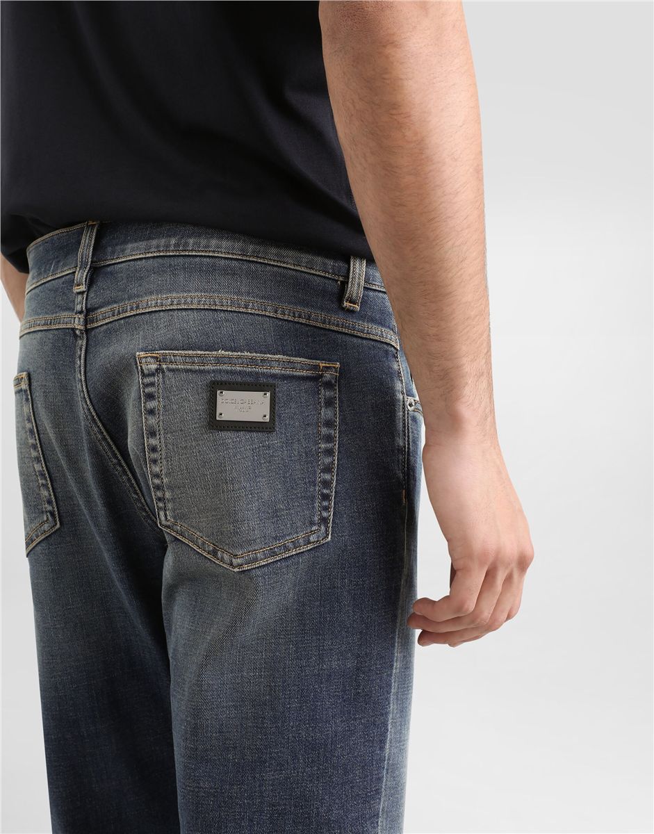 Regular-fit blue wash stretch jeans-DOLCE&GABBANA-Verso