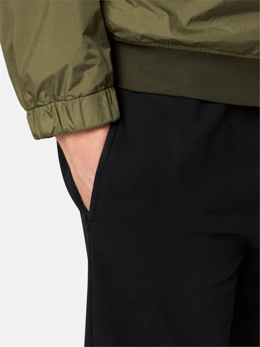 Regular-fit jogger shorts with cargo pocket-STONE ISLAND-Verso
