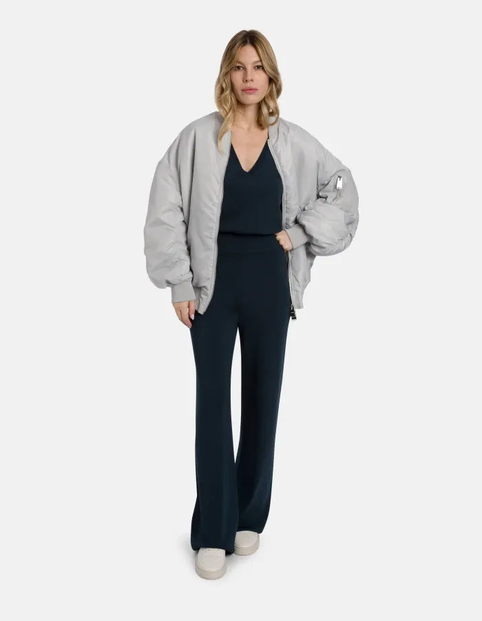 Regular-fit v-neck jumper in viscose-DONDUP-Verso