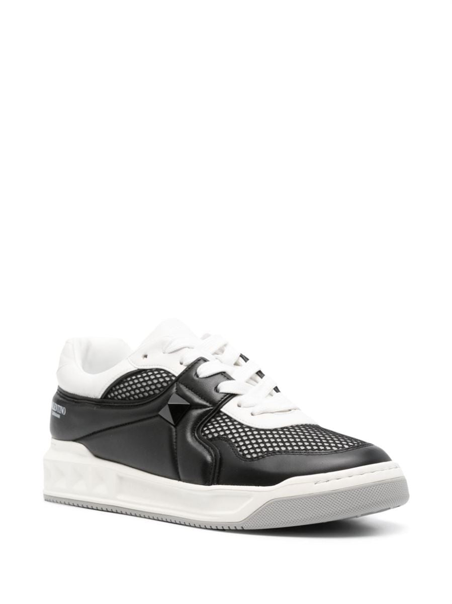 ROCKSTUD LEATHER SNEAKERS VALENTINO