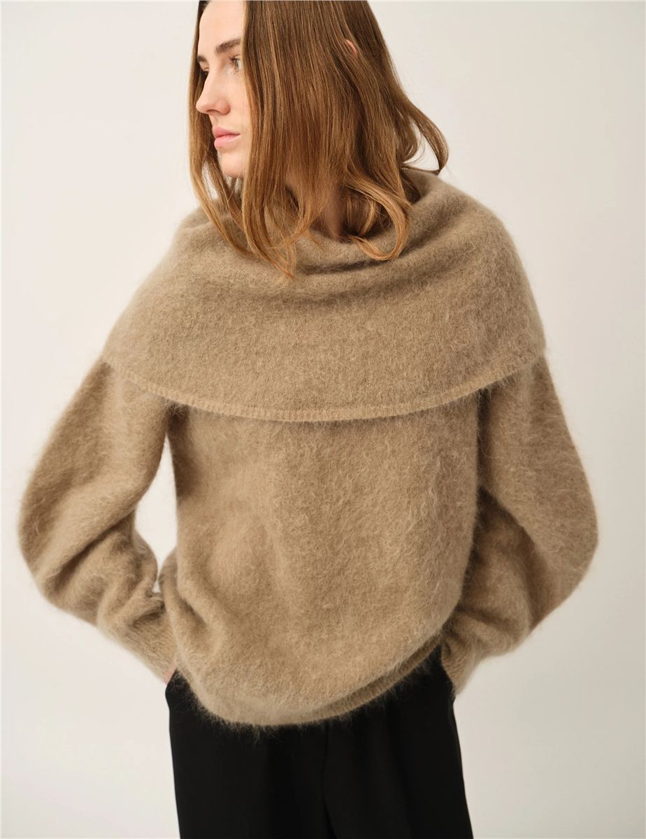 Roma neck sweater-THE GARMENT-Verso