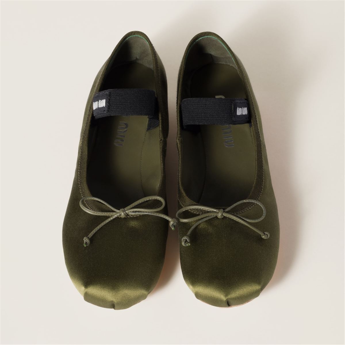 SATIN BALLERINAS -  MIU MIU -  Verso