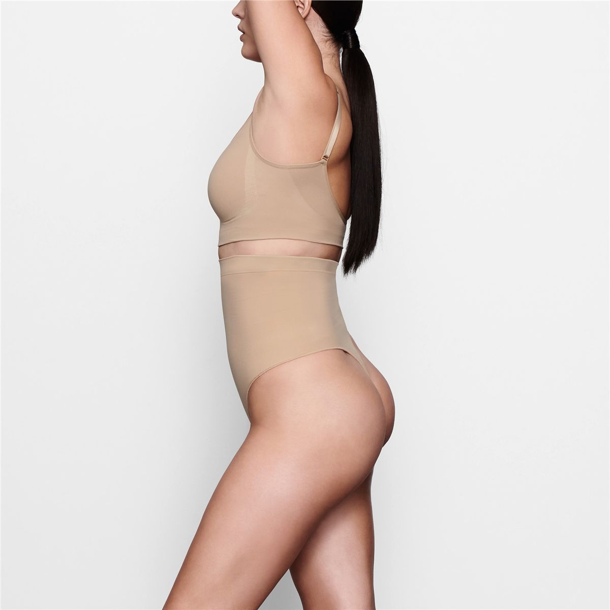 Seamless Sculpt High Waist Thong-SKIMS-Verso