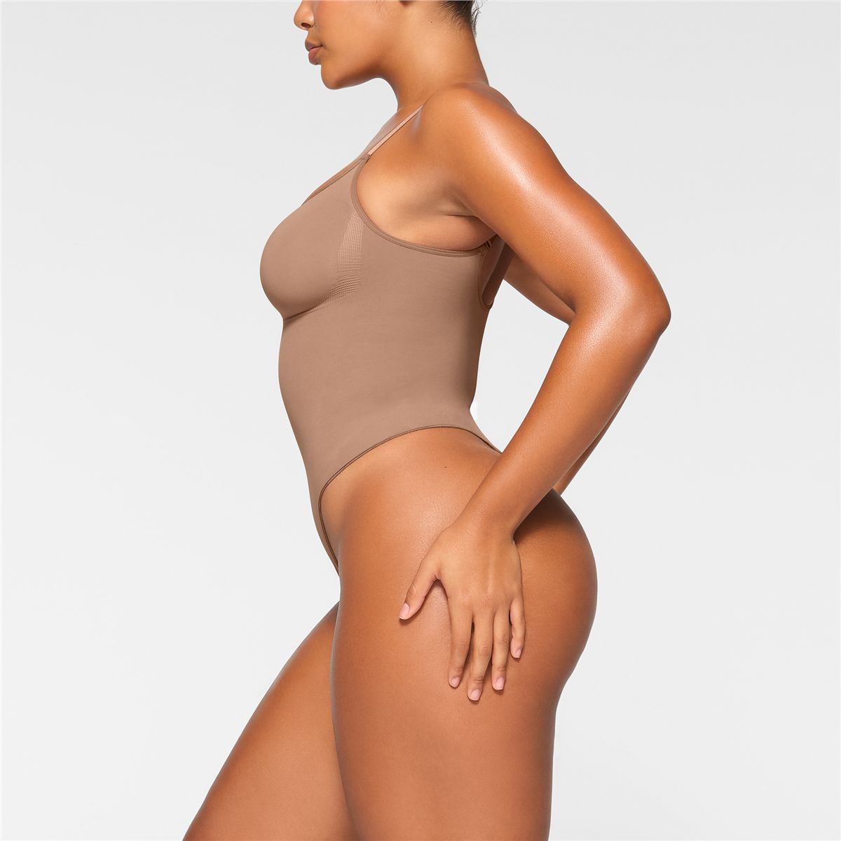 Seamless sculpt thong bodysuit-SKIMS-Verso