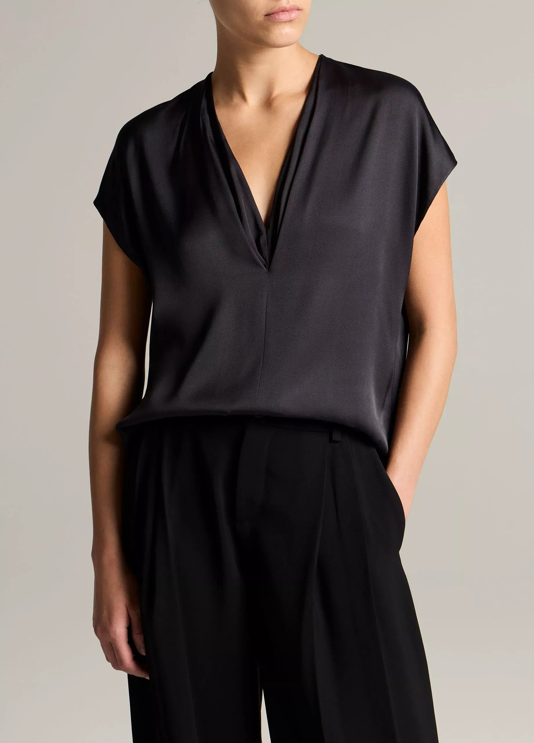 Silk-blend double v-neck top-VINCE-Verso