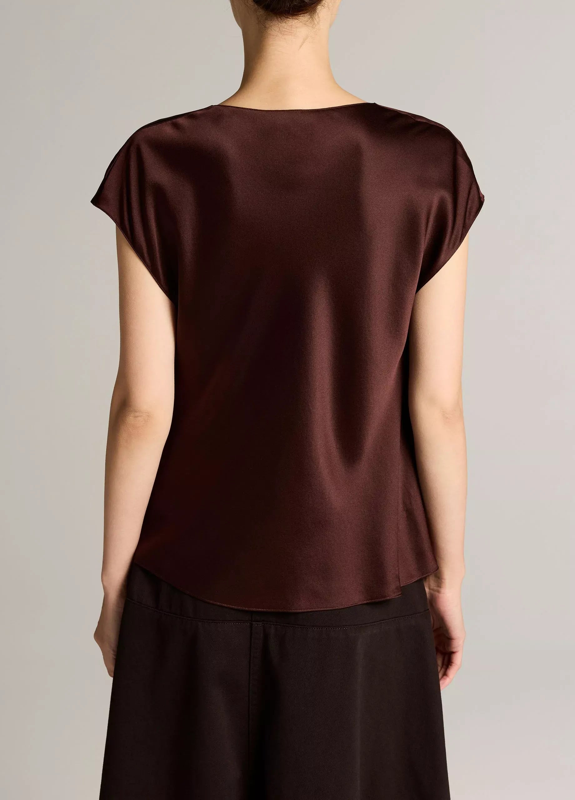 Silk cowl-neck blouse-VINCE-Verso
