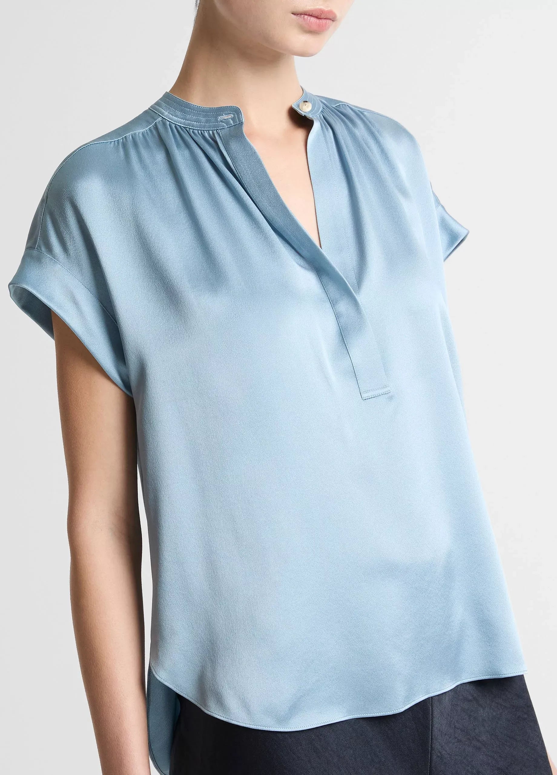 Silk gathered cap-sleeve blouse-VINCE-Verso