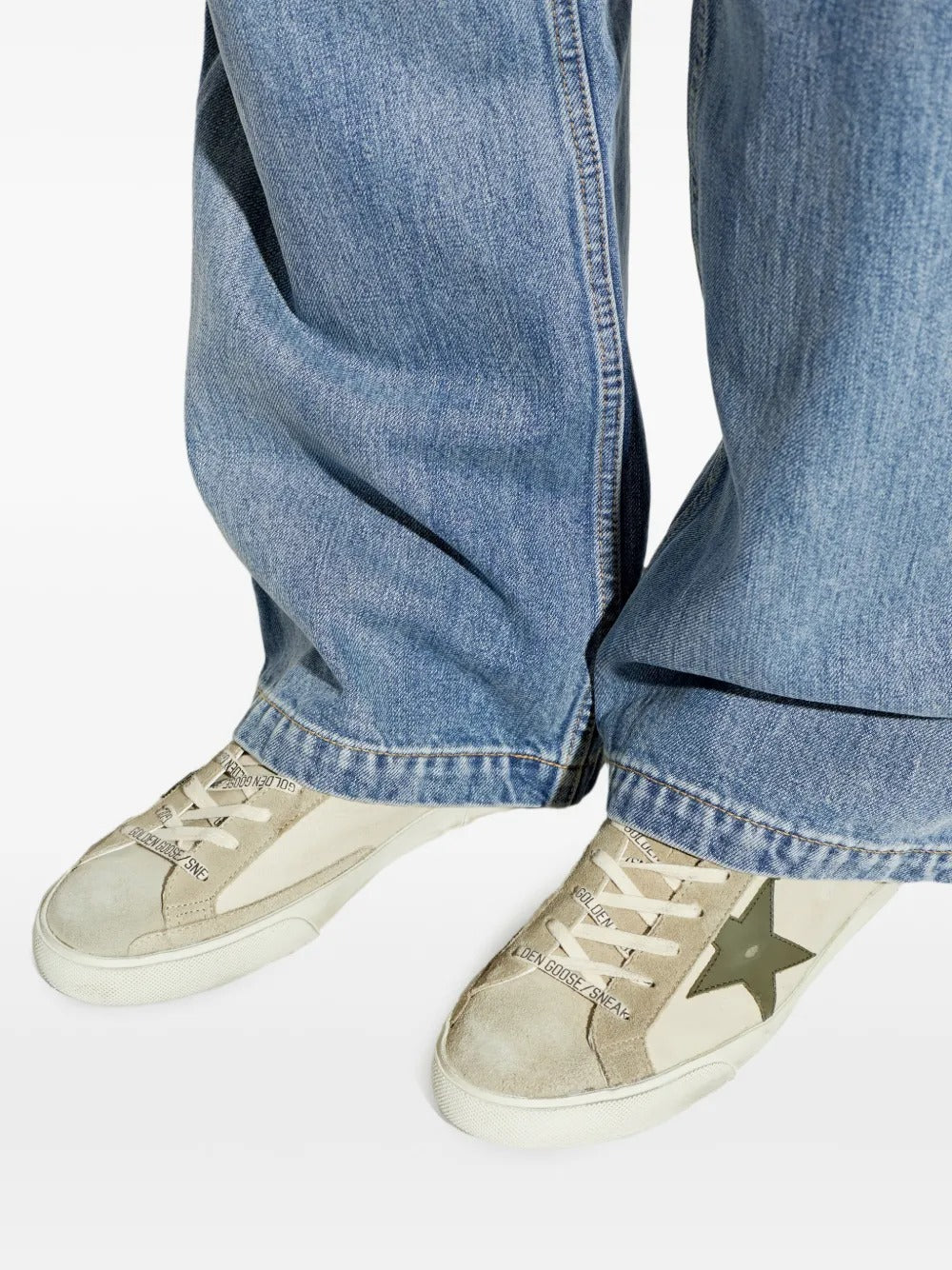 Super-star distressed-effect sneakers-GOLDEN GOOSE-Verso