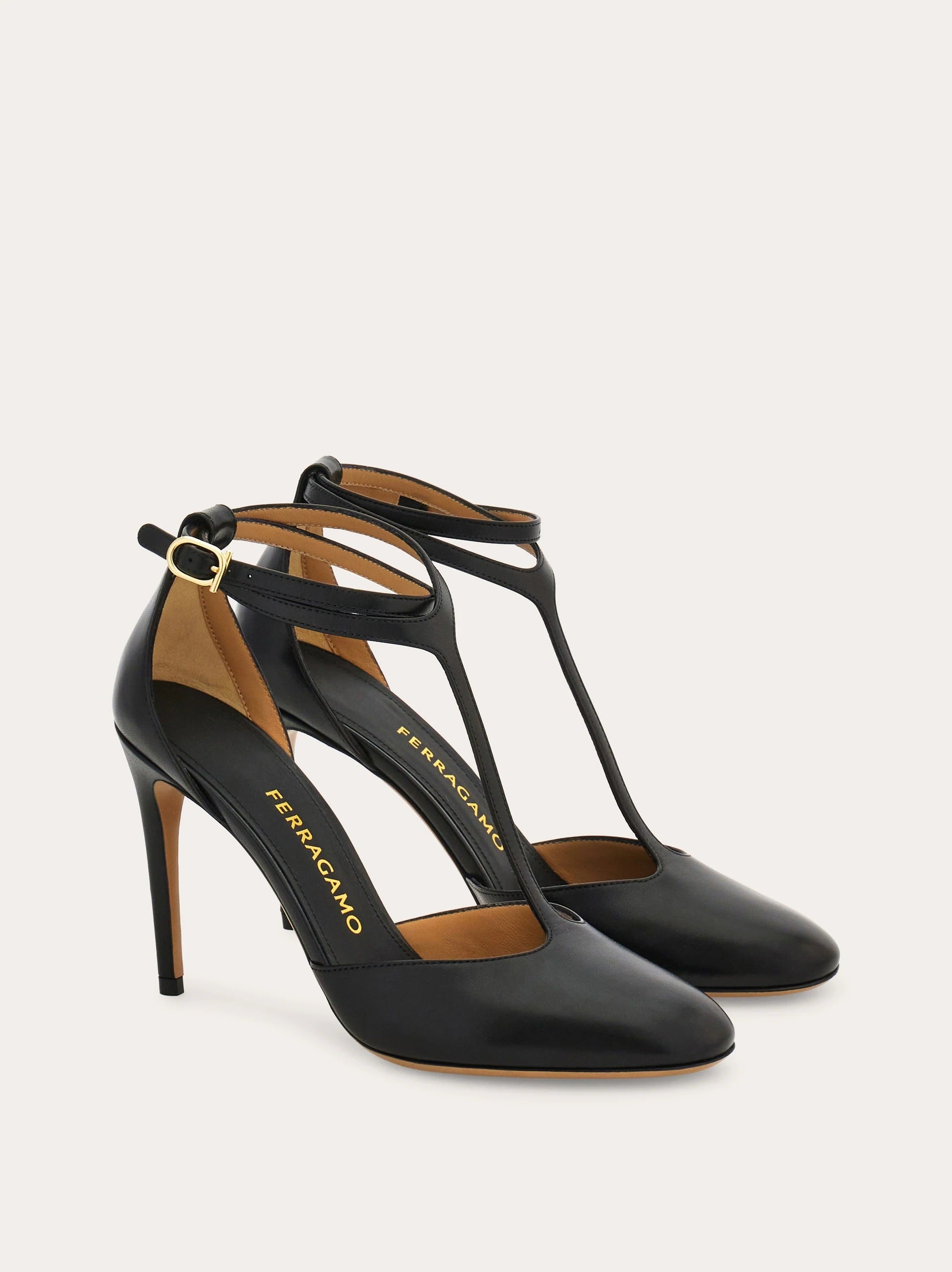 T-strap stiletto pump-FERRAGAMO-Verso