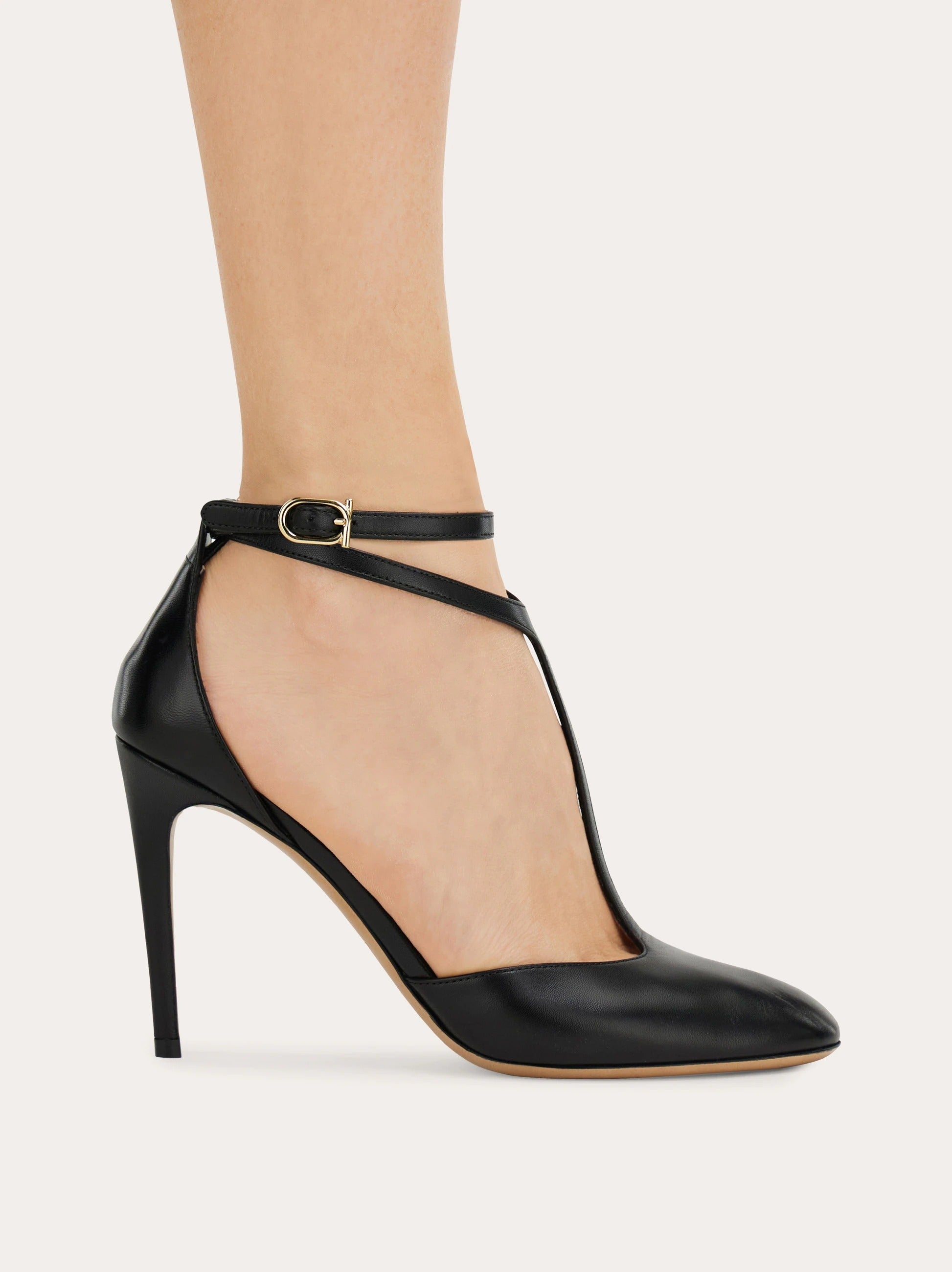 T-strap stiletto pump-FERRAGAMO-Verso