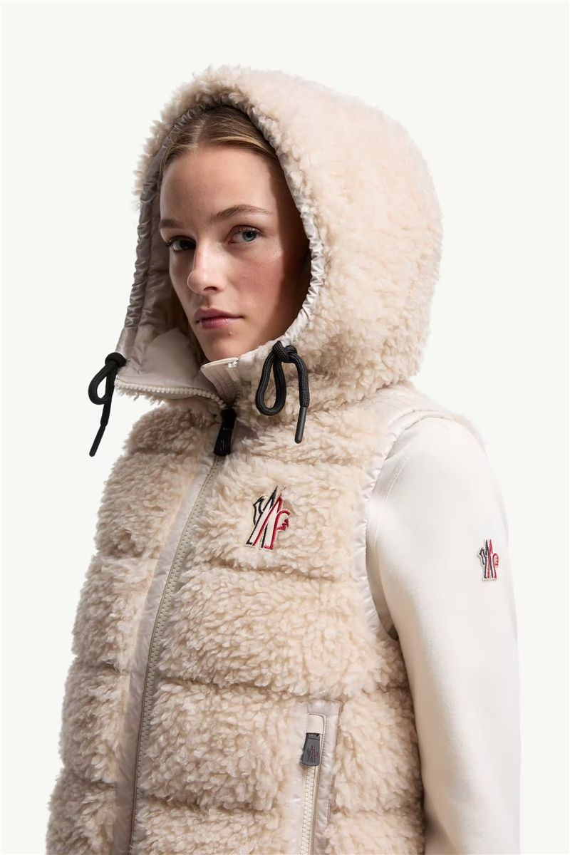 Teddy hooded insulated gilet-MONCLER-Verso