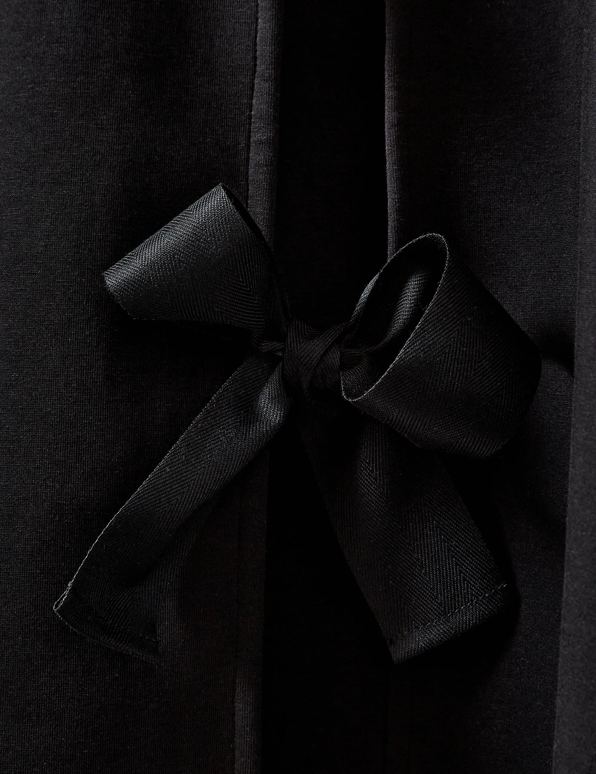 Tg bow tee