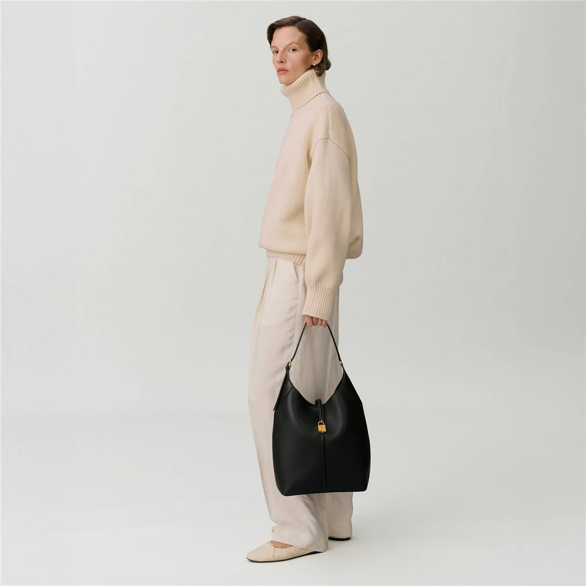 The large siena bucket-DEMELLIER LONDON-Verso