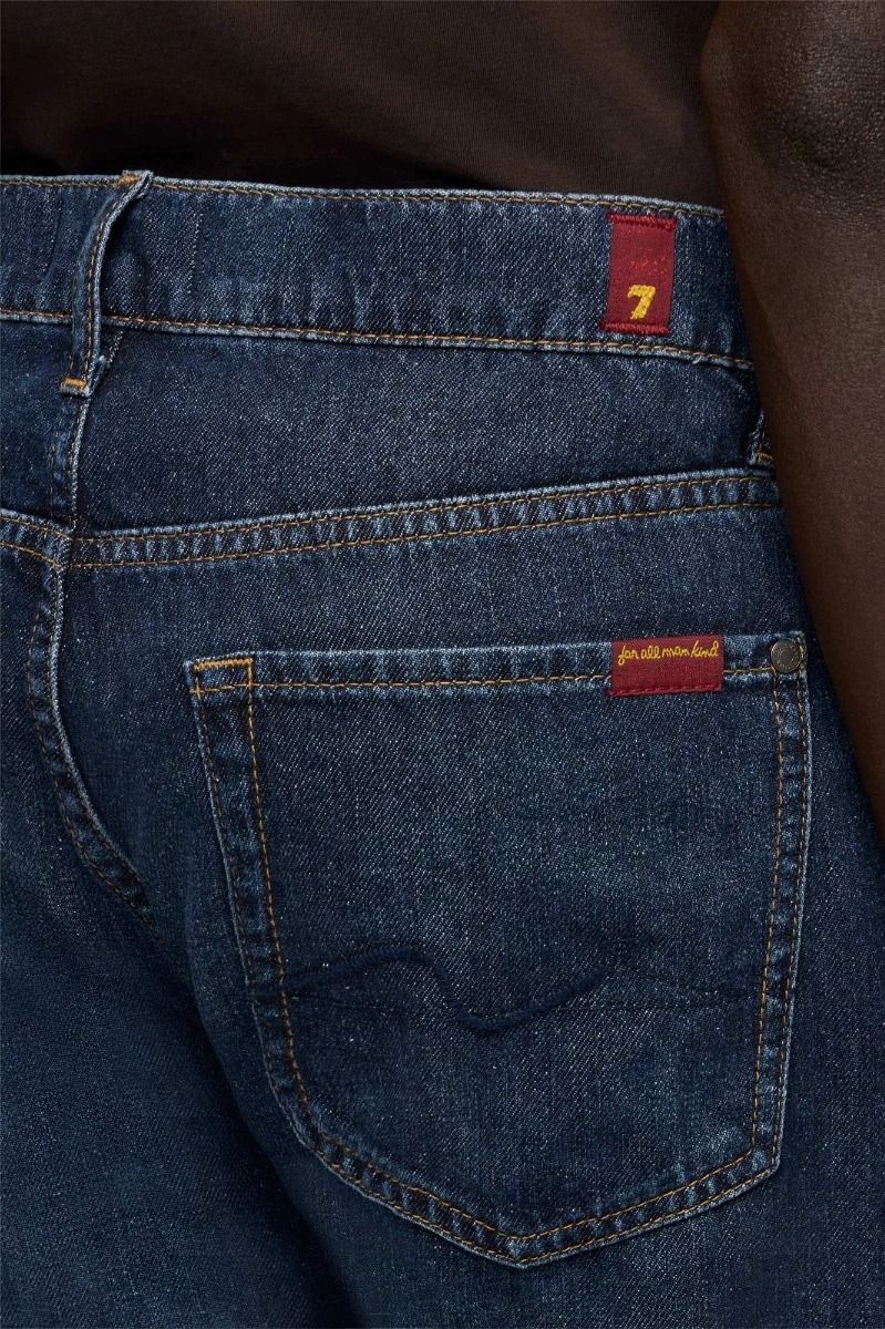 The straight constellation-7FAM-Verso