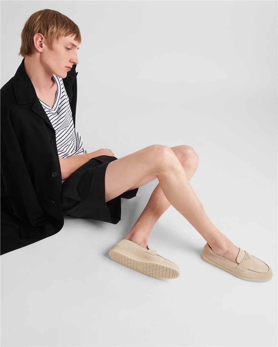Triangle-logo suede loafers-PRADA-Verso