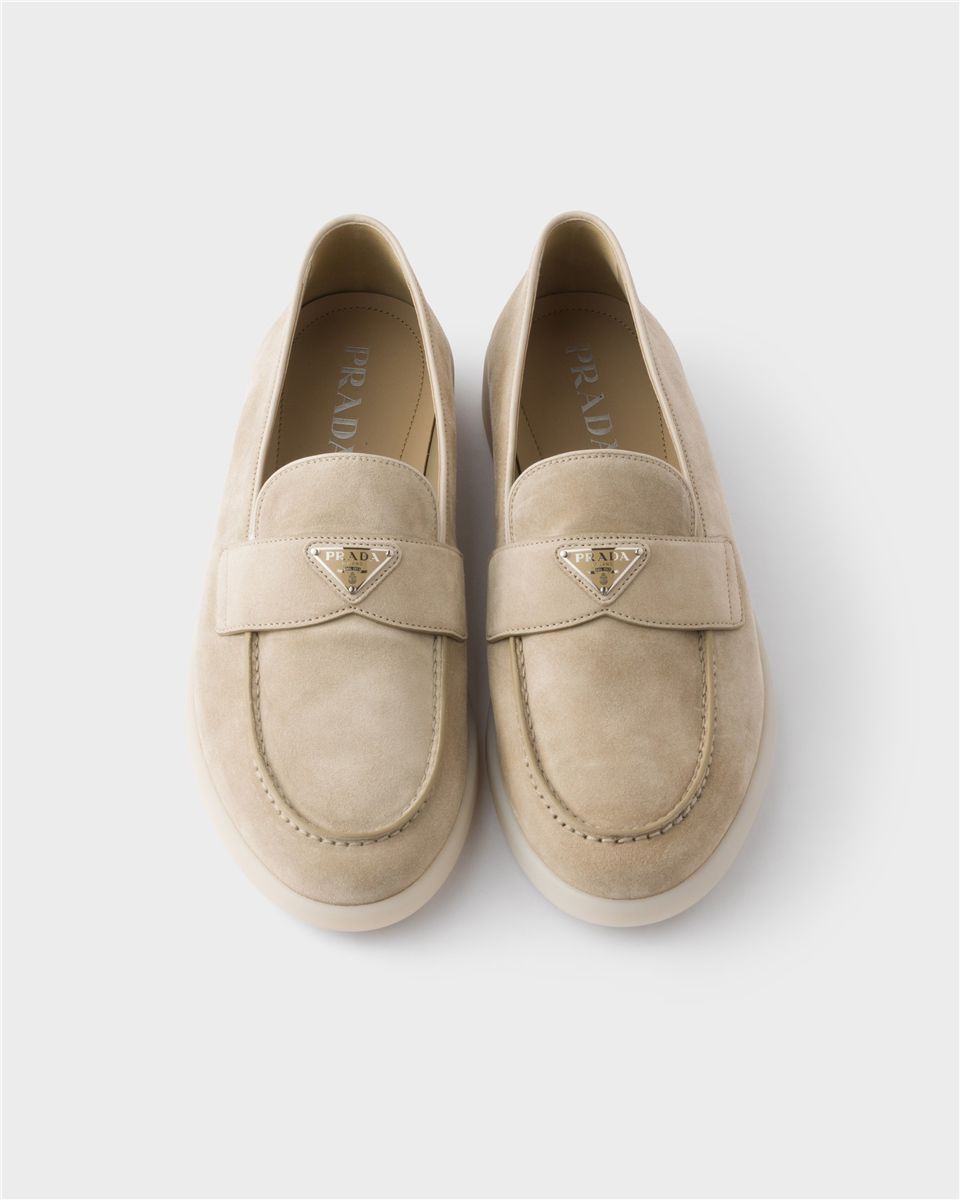 Triangle-logo suede loafers-PRADA-Verso