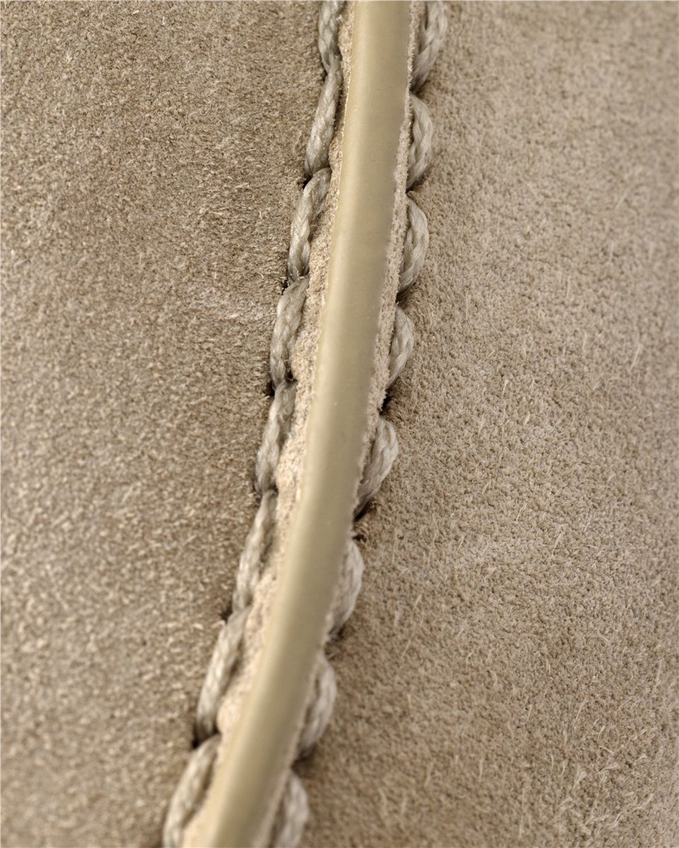 Triangle-logo suede loafers-PRADA-Verso
