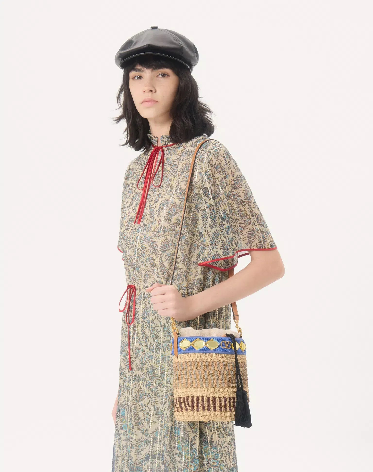 Valentino garavani small raffia embroidered bucket bag-VALENTINO-Verso