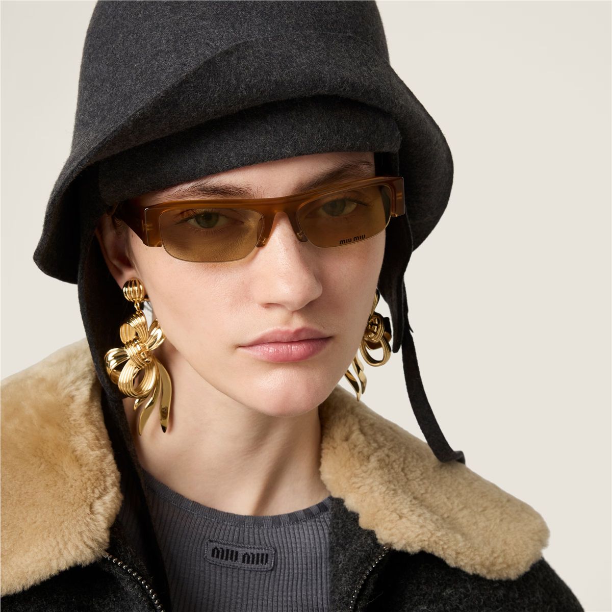 Vedette sunglasses-MIU MIU-Verso