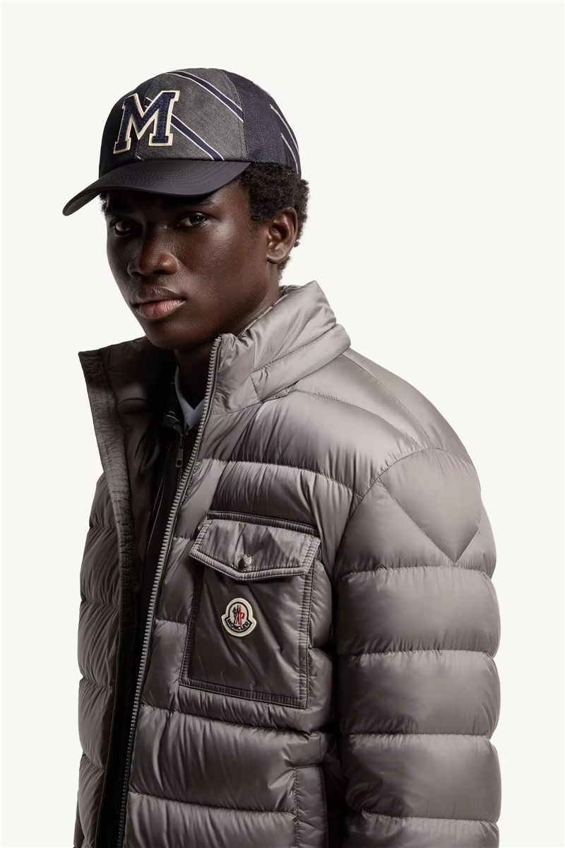 Verith hooded short down jacket-MONCLER-Verso