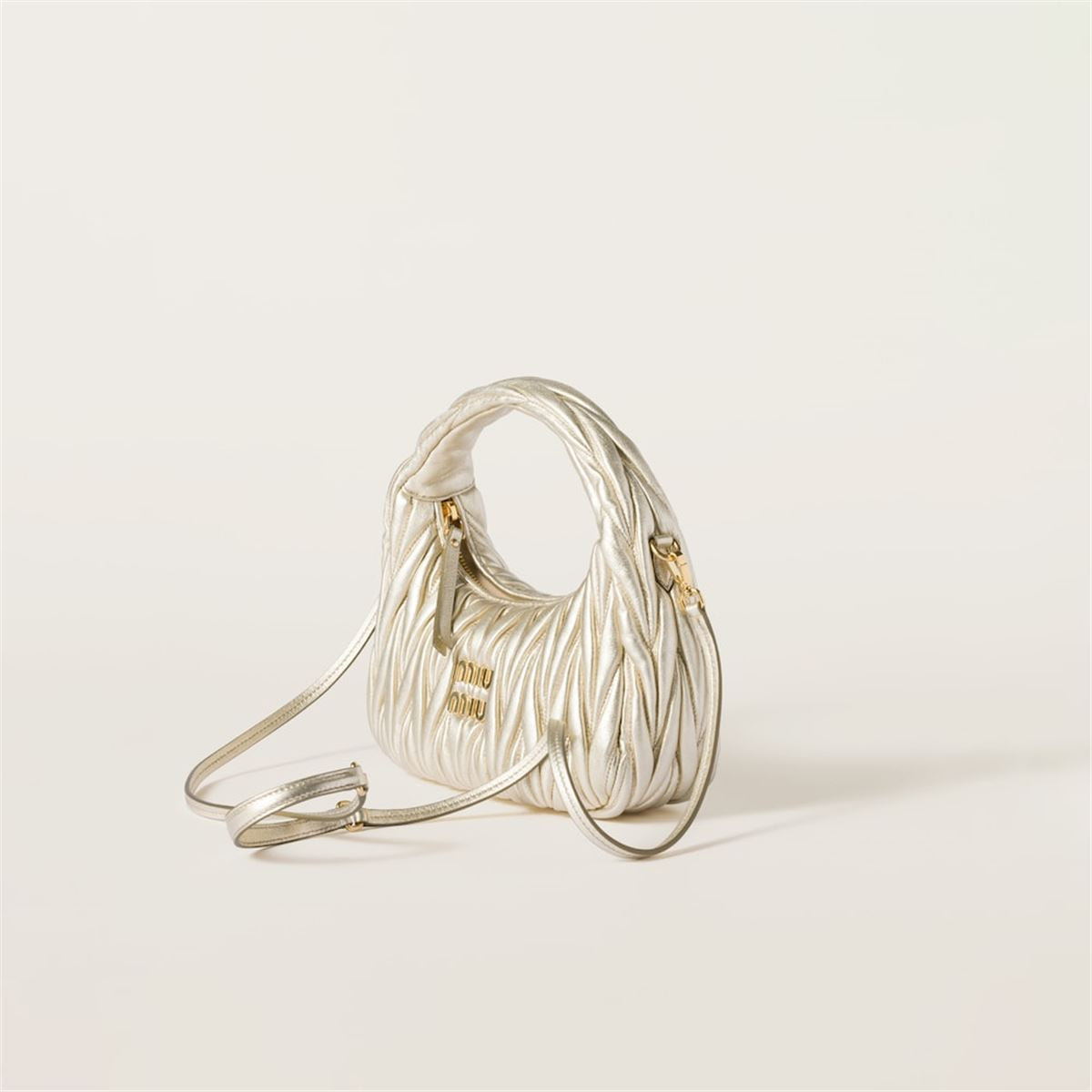 WANDER MATELASSÉ NAPPA LEATHER HOBO BAG -  MIU MIU -  Verso