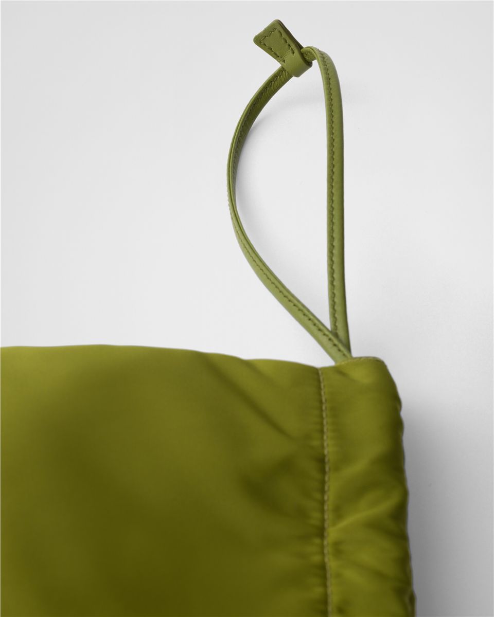 Wish re-nylon pouch-PRADA-Verso