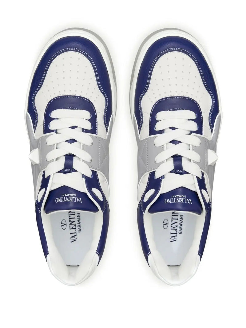ONE STUD LOW-TOP SNEAKERS