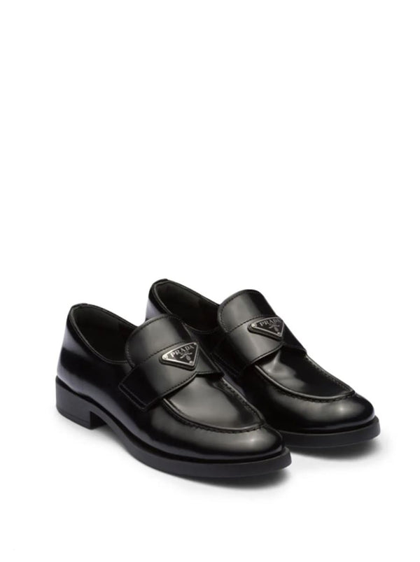 TRIANGLE-LOGO LEATHER LOAFERS