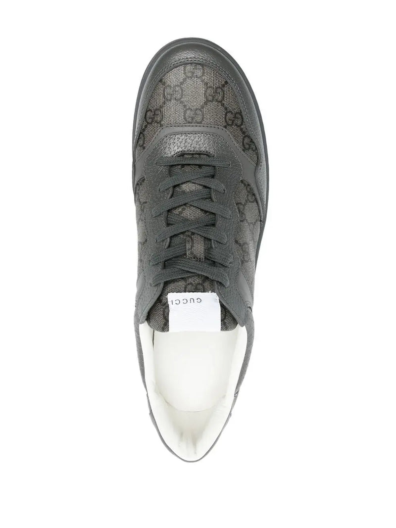 INTERLOCKING G LEATHER SNEAKERS
