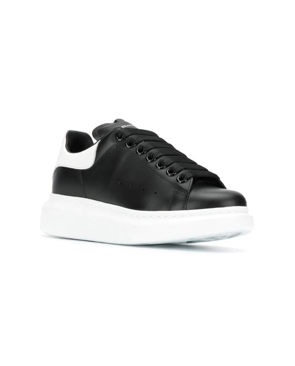 LACE-UP LEATHER SNEAKERS