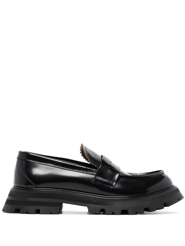 WANDER LEATHER LOAFERS
