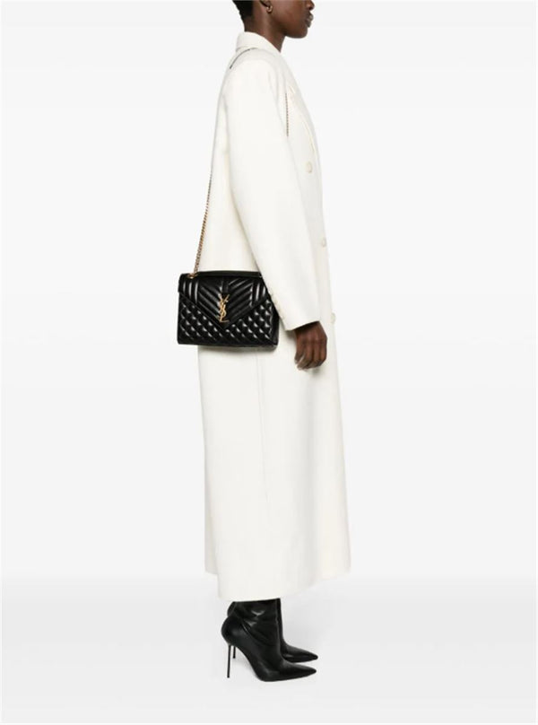 MEDIUM ENVELOPE LEATHER SHOULDER BAG