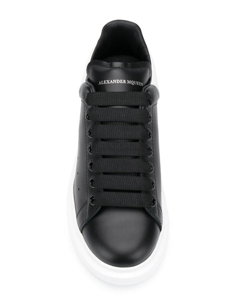 LACE-UP LEATHER SNEAKERS