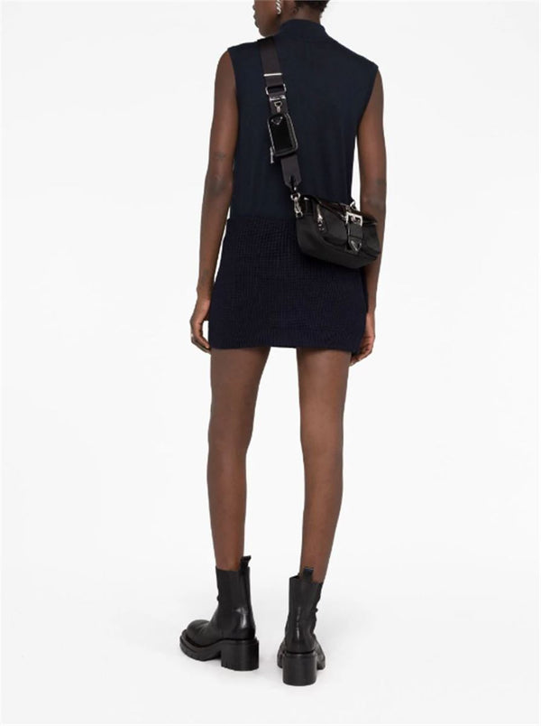 SMALL POCKET SHOULDER BAG