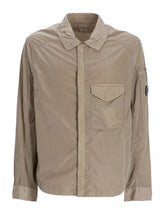 LENS-DETAIL CHEST-POCKET SHIRT