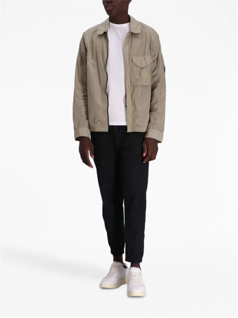 LENS-DETAIL CHEST-POCKET SHIRT
