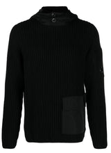 LENS-DETAIL RIBBED-KNIT JUMPER