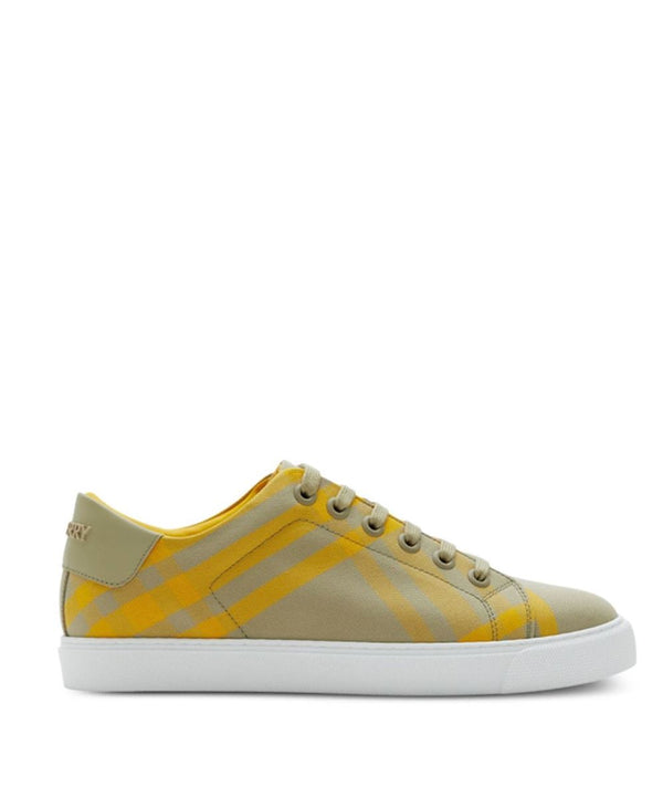 CHECKED LOW-TOP CANVAS SNEAKERS